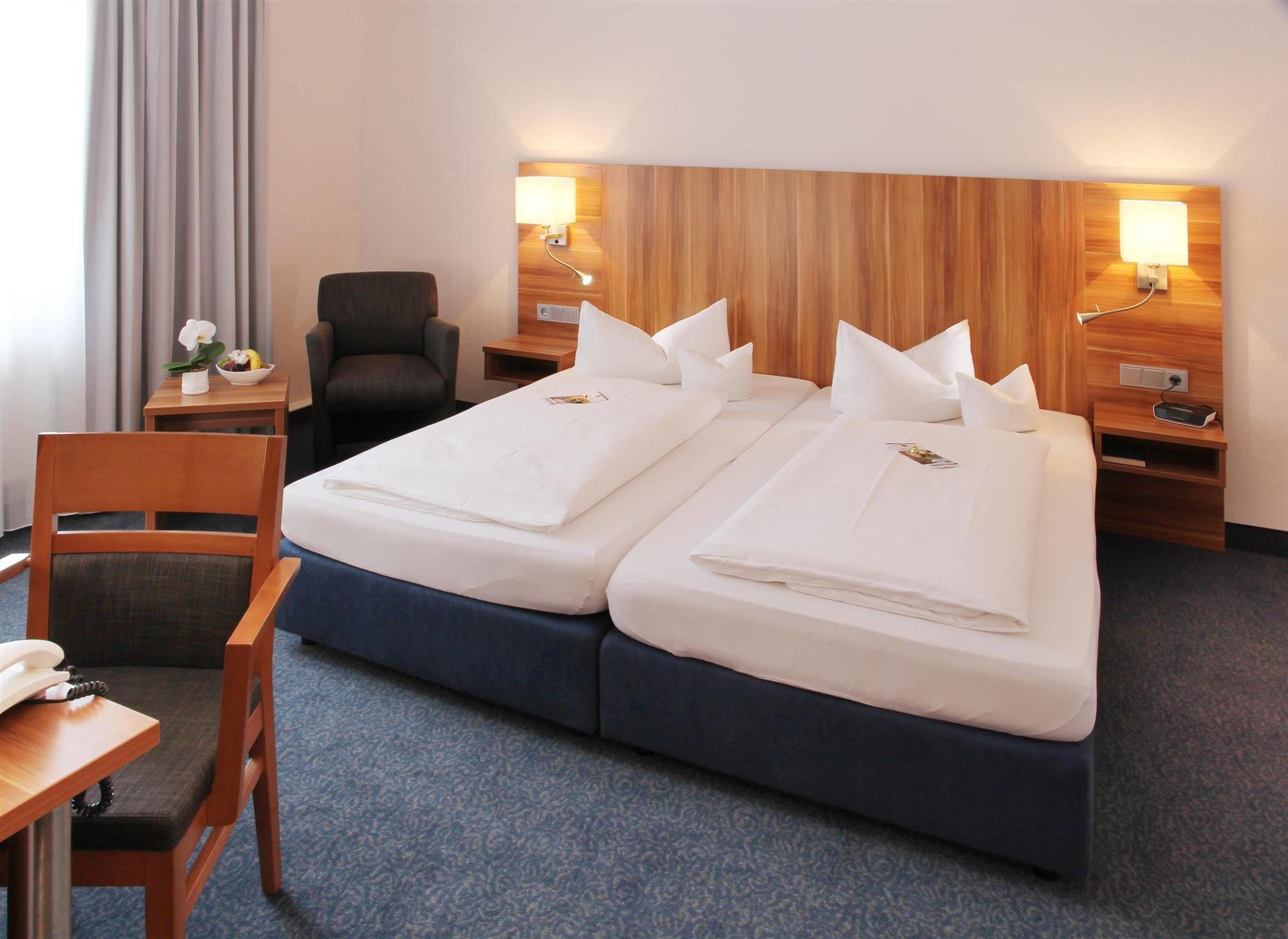 Best Western Blankenburg Hotel Coburg Oda fotoğraf